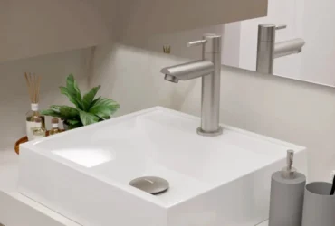 torneira para banheiro de mesa bica baixa em aço inox 304 com 1/4 de volta elegance beltempo